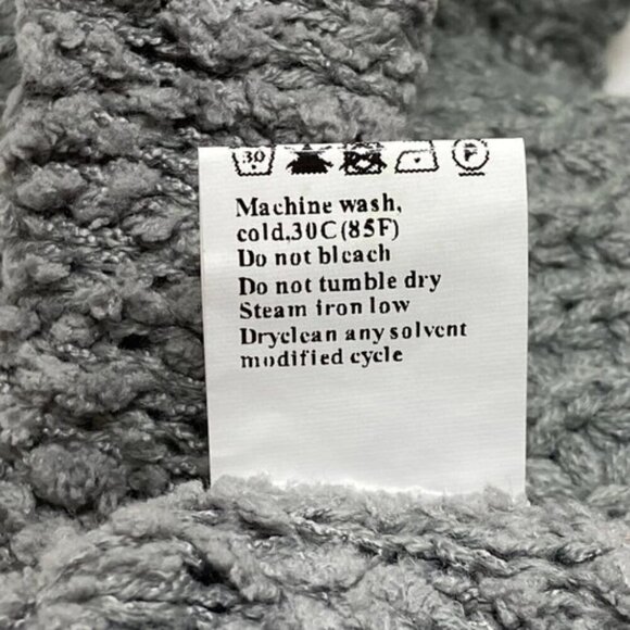 Fashion Brand Womens Medium Open Front Cardigan Grey Cozy Plush Waist Length NWT - Picture 3 of 6